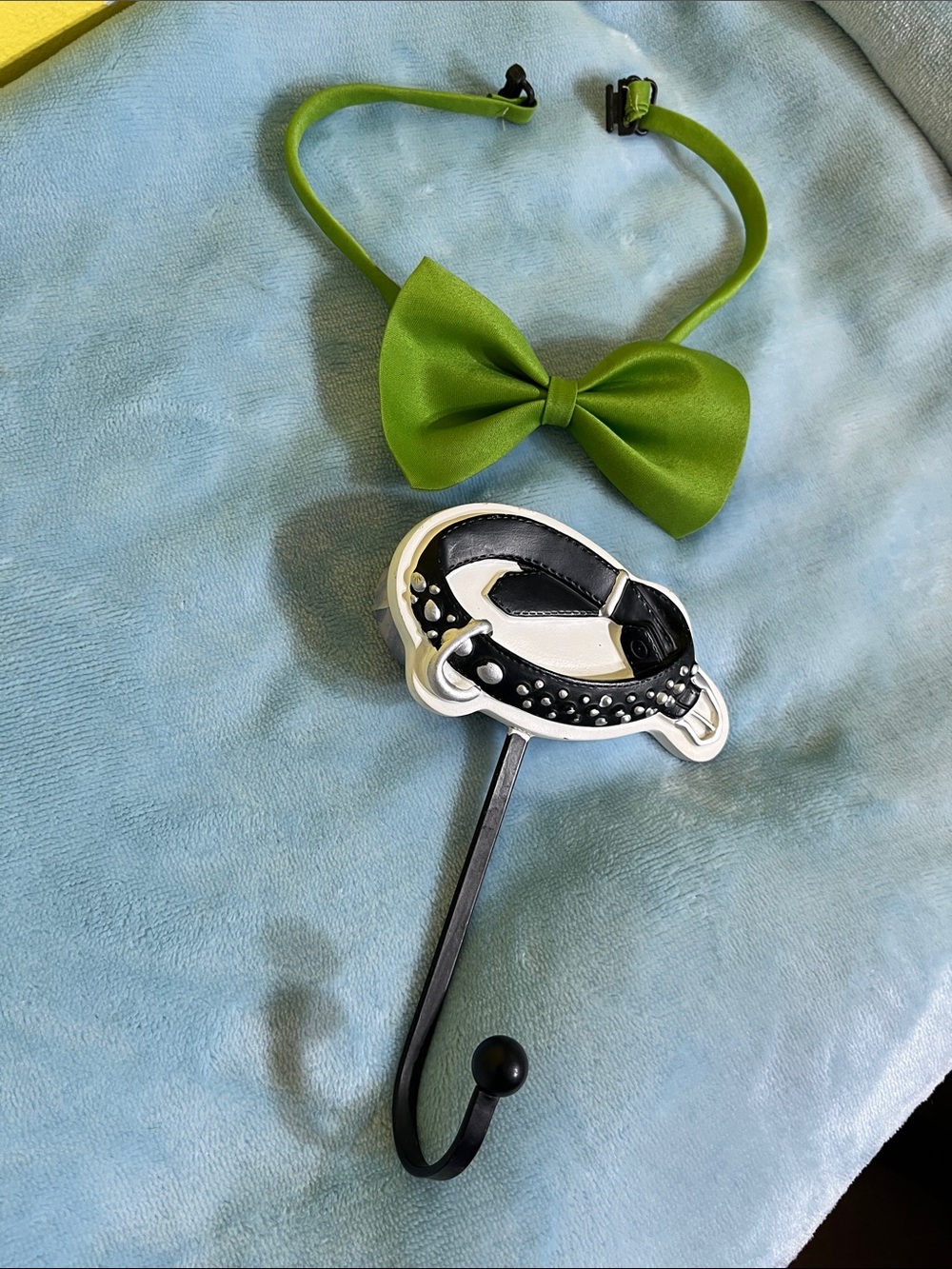 Green Satin Bow Tie AND Black & White Decorative Hook For Dog Leash